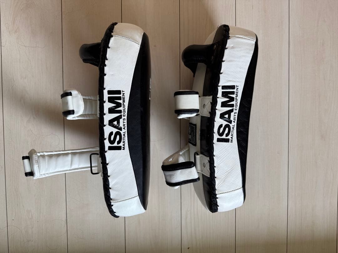 ISAMI キックミットTS FS-12（2個セット）