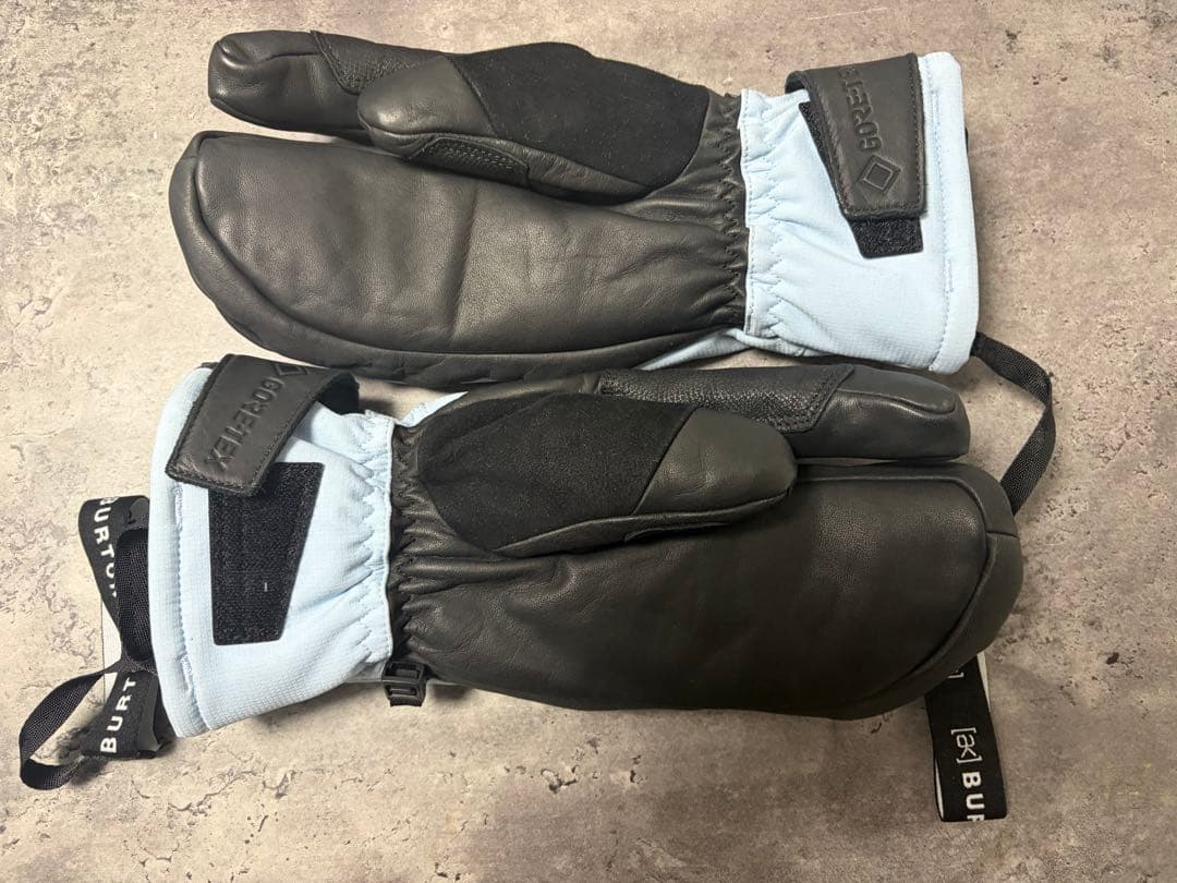 Burton [ak] GORE-TEX Clutch Mitten M 手袋