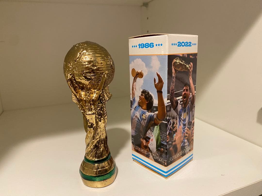FIFAワールドカップトロフィー ミニチュア