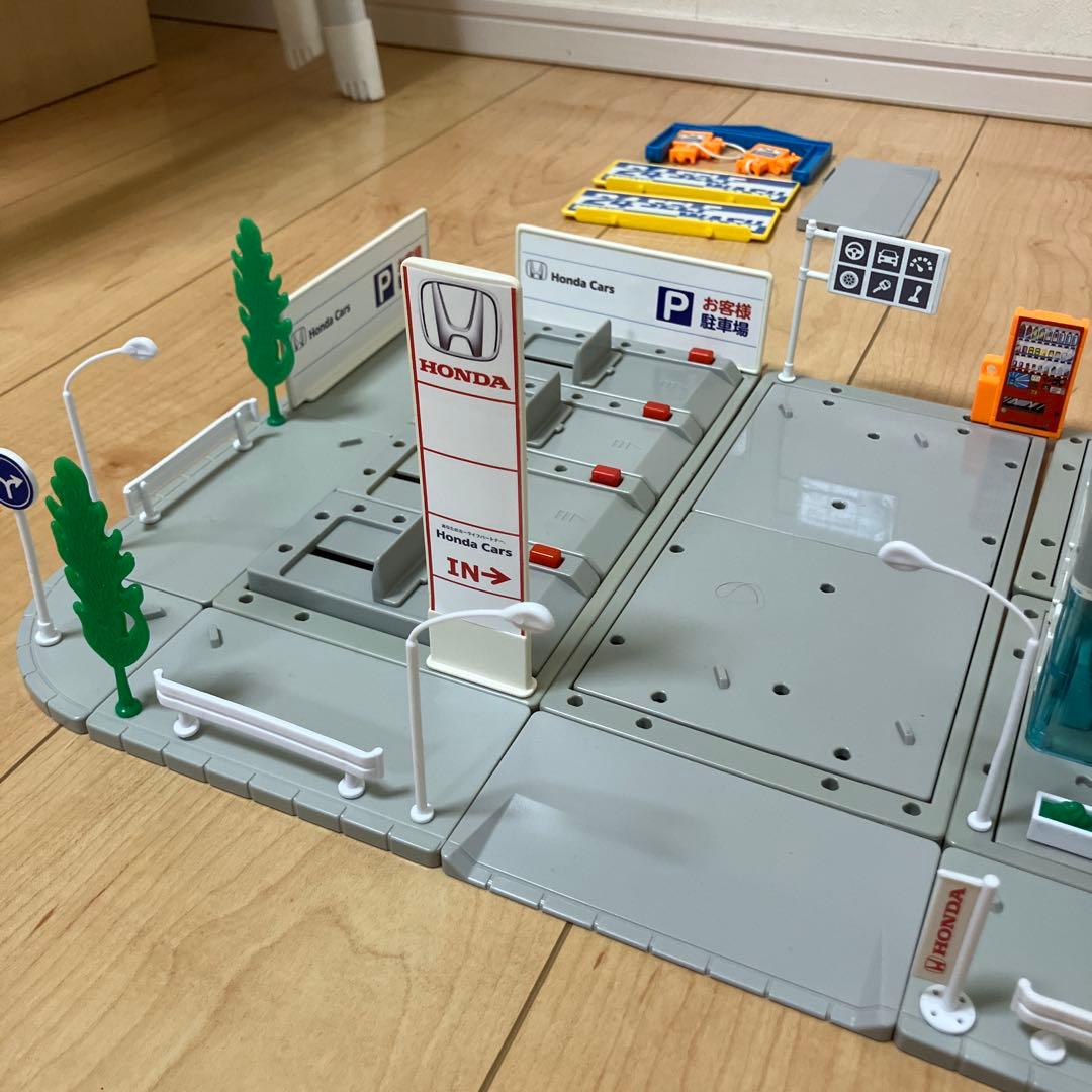 トミカタウン　ホンダカーズ　洗車場