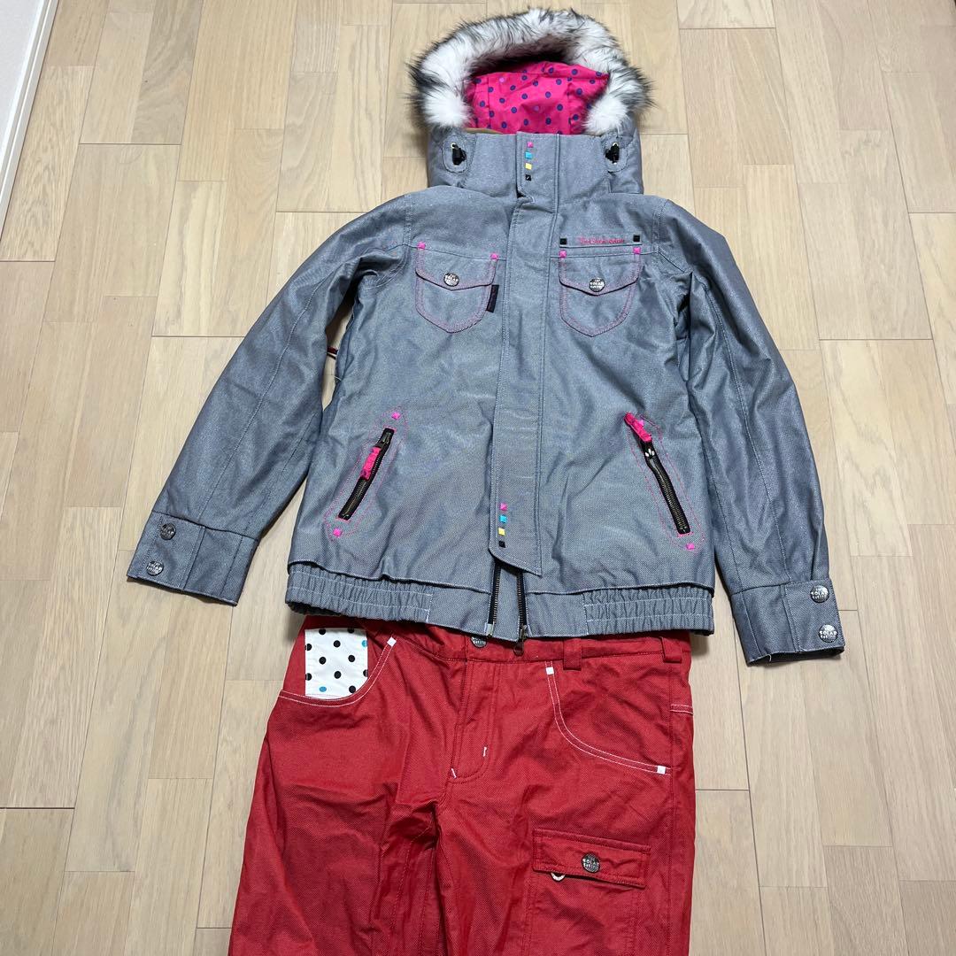 The Solar systemスキーウェア上下　Ｍサイズ