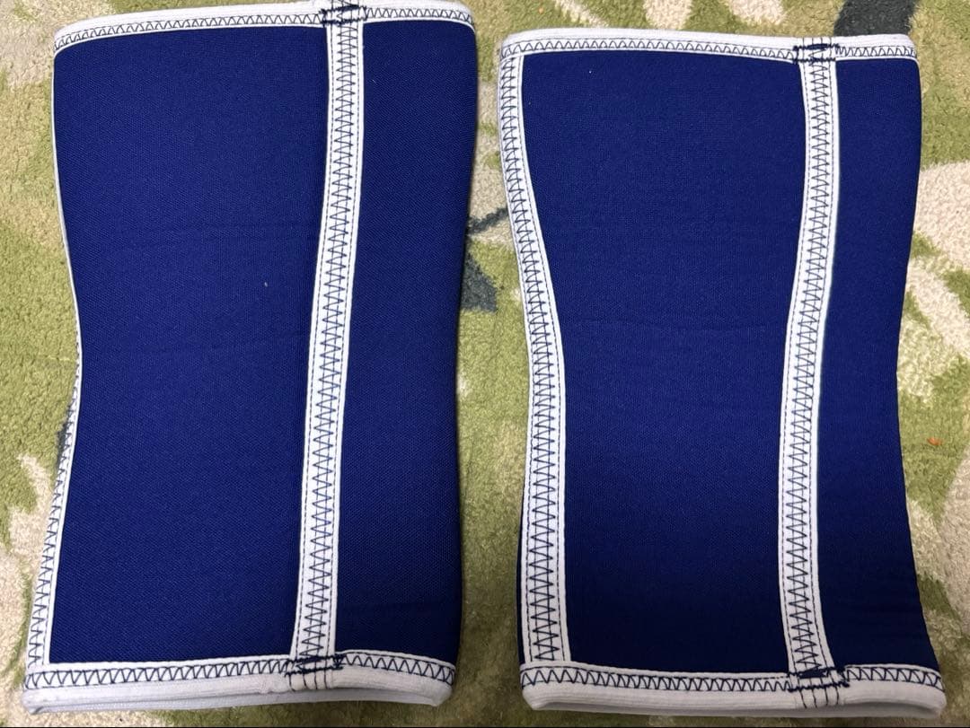 A7 ニースリーブ　STIFF XLサイズ