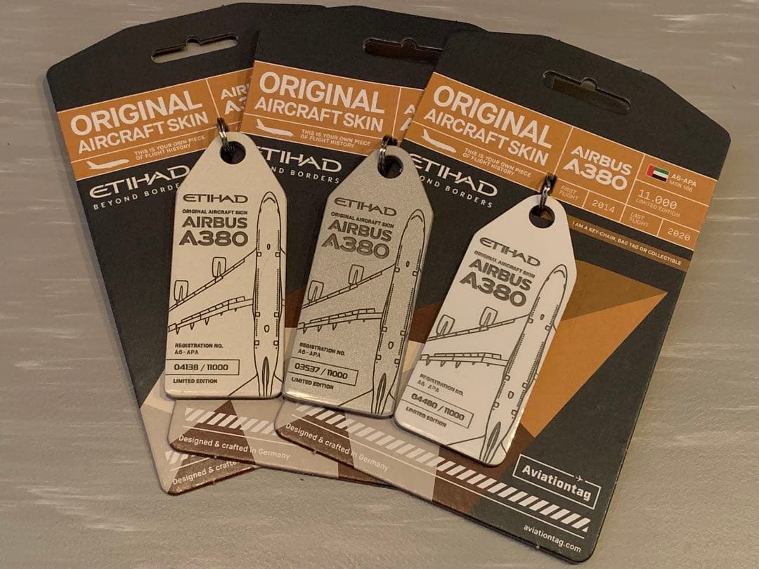 エティハド航空 A380 タグ キーホルダー 3色セット Aviationtag
