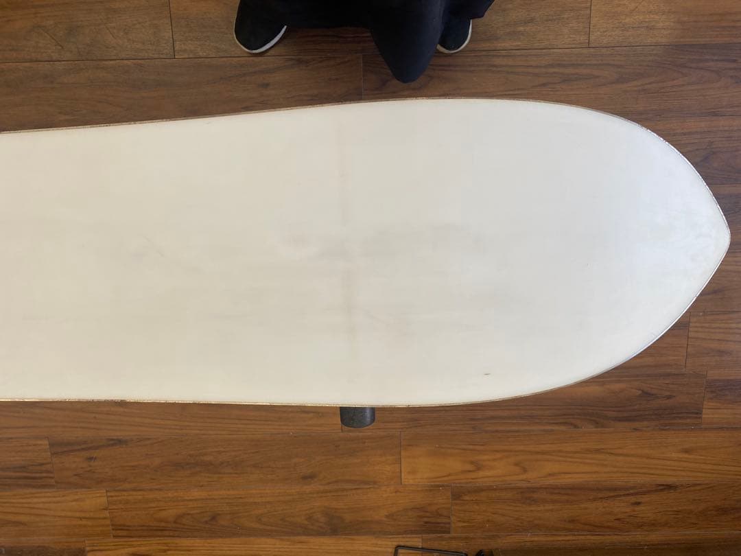 H*e様 パウダーを始めたい方にお勧め！！V9 POWDER BOARD スノー