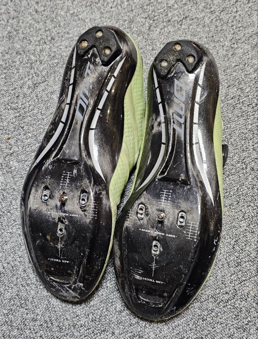 【最終値下げ】DMT KR1シューズ サイズ42　ピスタチオカラー