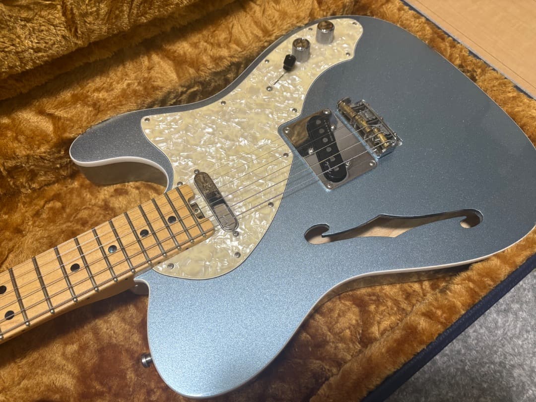 ギター Fender TelecasterThinline American Elite