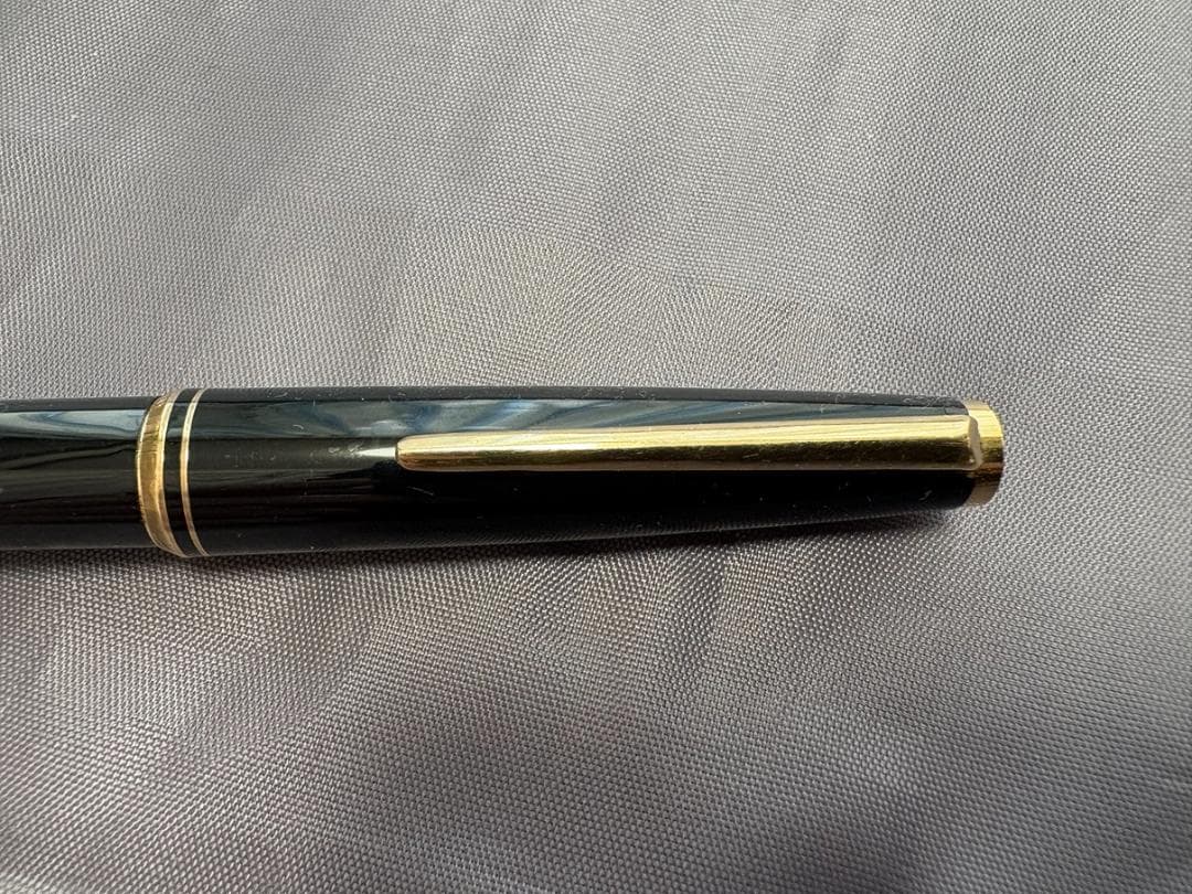 MONTBLANC 万年筆 585 黒　コンバーター&オマケ付