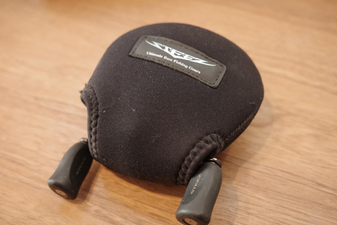 【美品】Steez 100HL ベイトリール 左ハンドル 中古