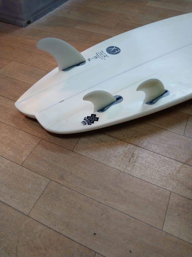 insane インセーンサーフボード アシンメトリー 5'7\" EPS フィン付