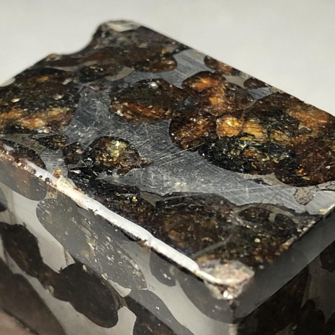 パラサイト隕石 隕石　石鉄隕石　セリコ隕石 美品　重さ約50ｇ　ケース付