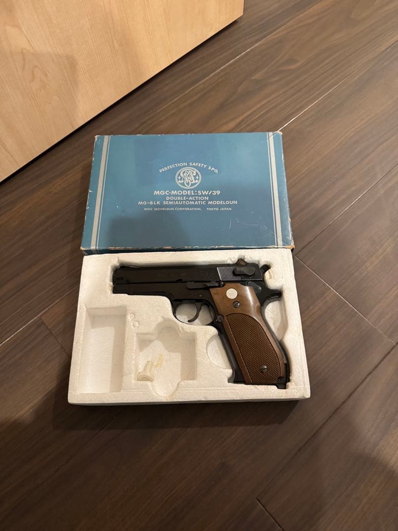 k66 モデルガン MGC SW39 セミオートマチック　SPG