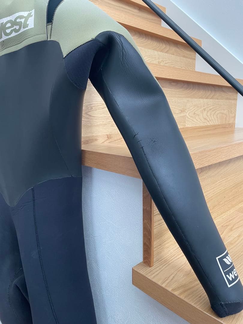 ば*ー様 【最終値下げ】冬前に！west ウェットスーツ セミドライ　5/3