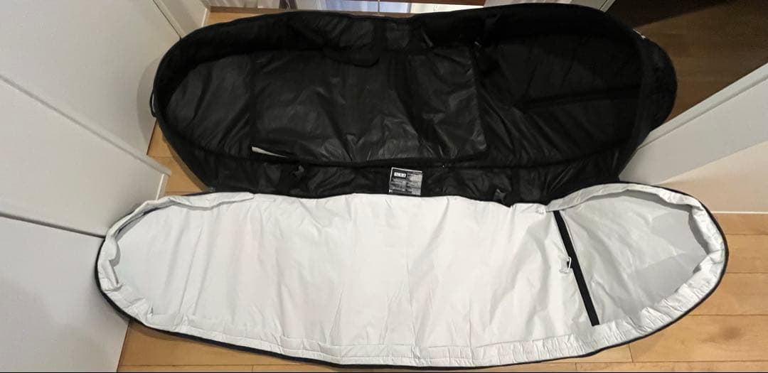 FCS TRAVEL 2 6'3\" サーフボードケース