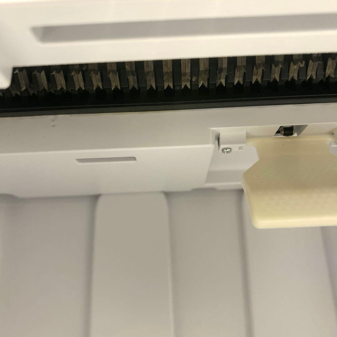 アイリスオーヤマ　シュレッダー KTF60C