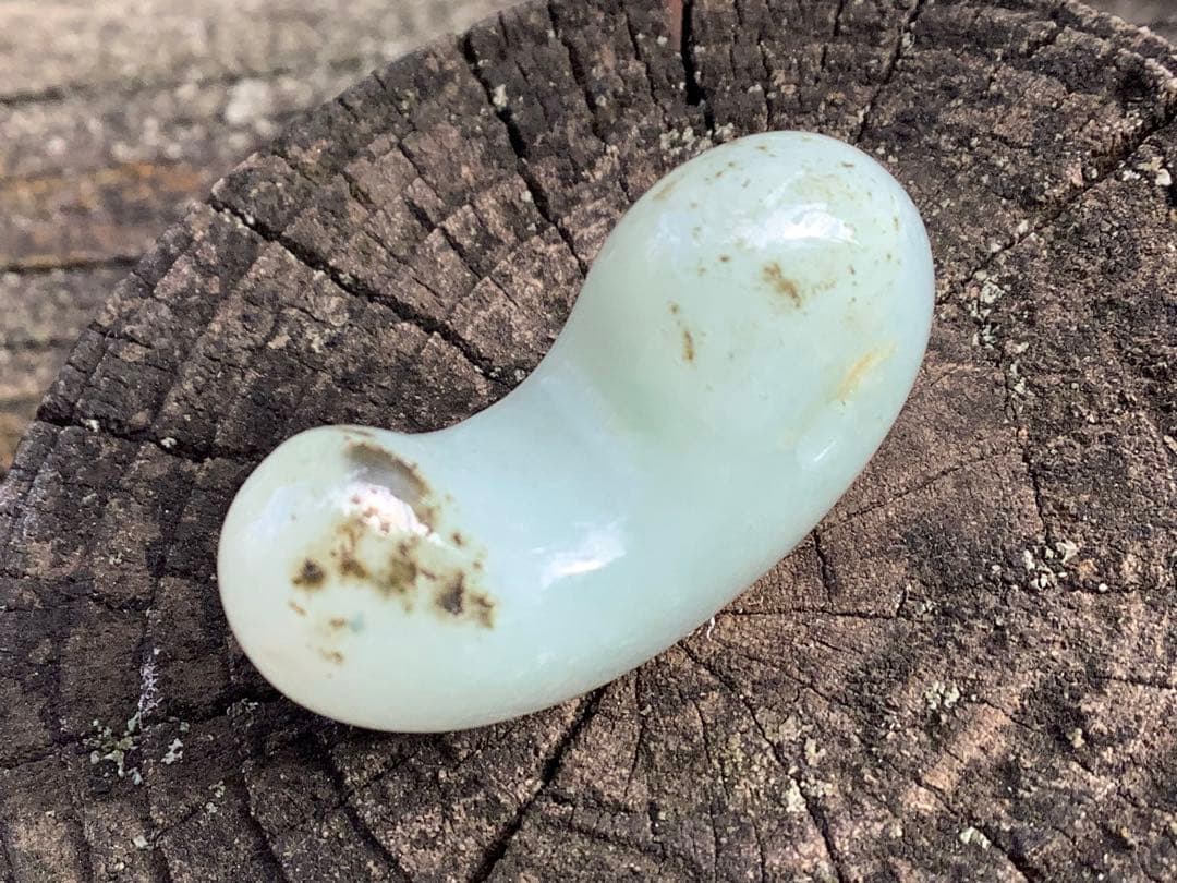 親方自慢の希少作品✳特選‼️珍しい石墨線入り‼️ 糸魚川翡翠勾玉*極上コレクション級