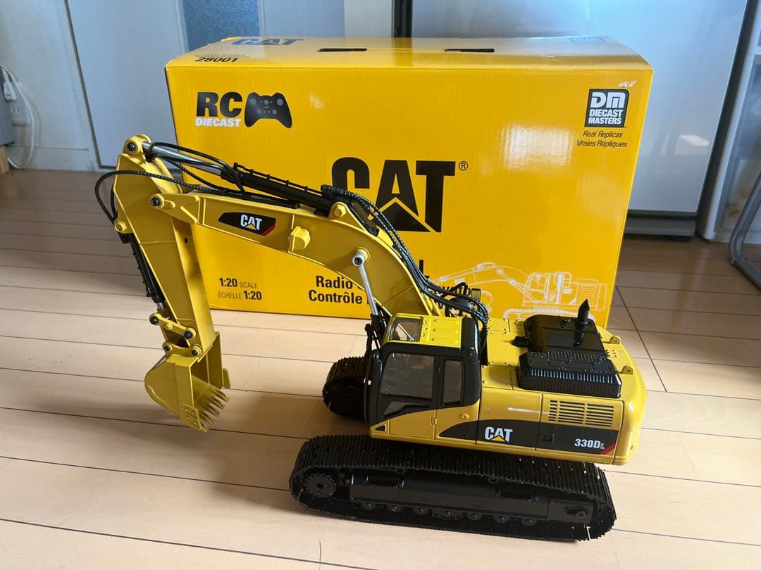 京商５６６２１ 1/20 油圧ショベル CAT330D L 動作確認済み