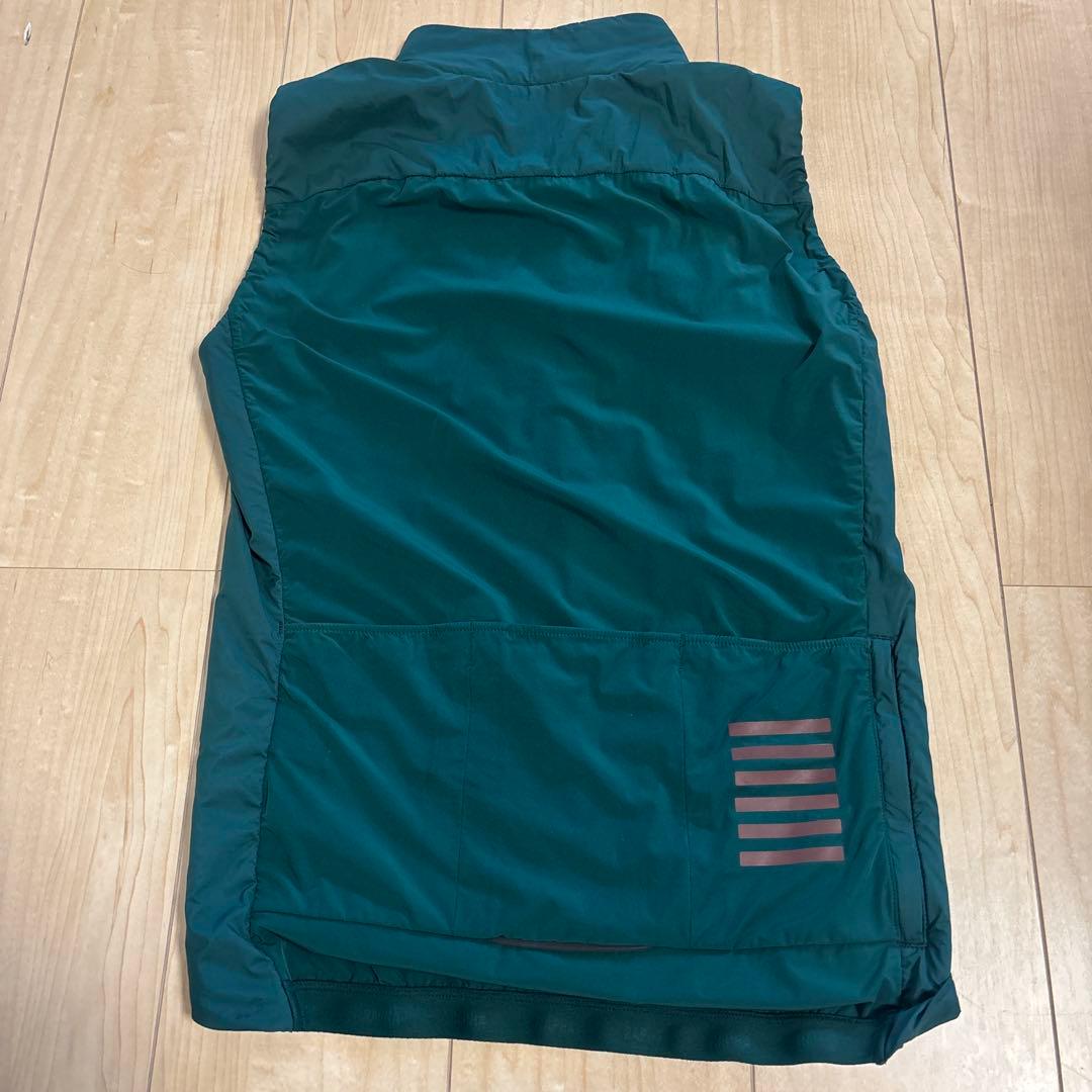 rapha プロチーム　インサレーテッドジレ