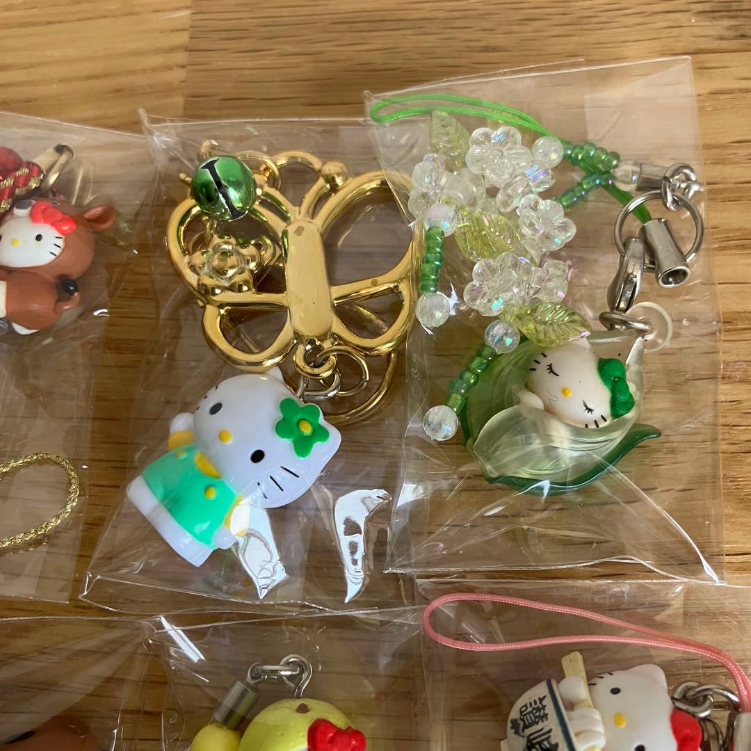 サンリオ　キティ　ご当地　根付　ストラップ　キーホルダー　11点セット