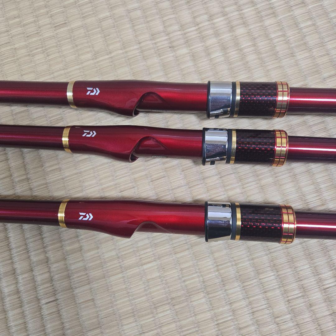 ダイワトーナメントサーフ 30-425美品　3本