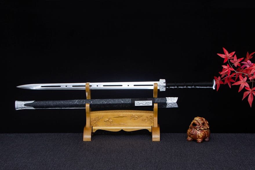龍耀漢儀透かし漢剣 古兵器 武具　刀装具　日本刀　模造刀 居合刀