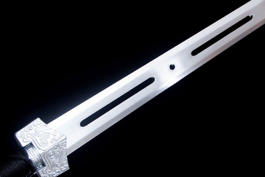 龍耀漢儀透かし漢剣 古兵器 武具　刀装具　日本刀　模造刀 居合刀