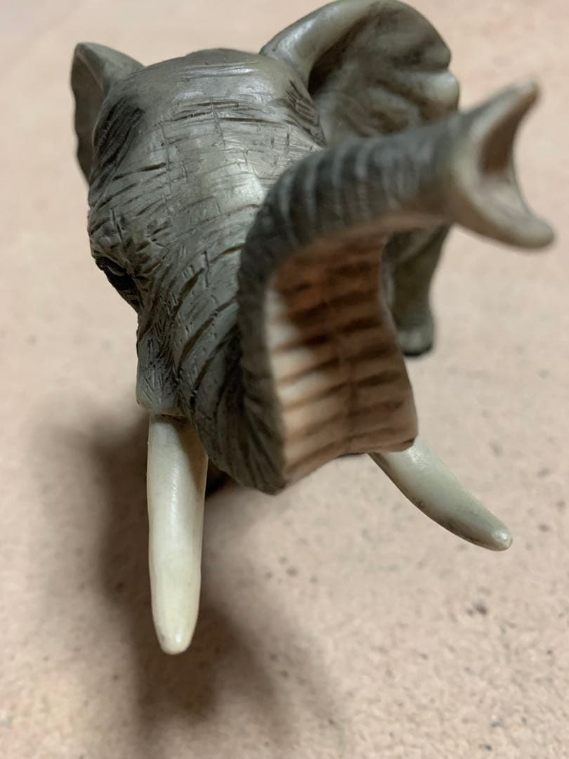 カスターニャ　イタリア製置物　 アンティーク　アフリカゾウ　castagna