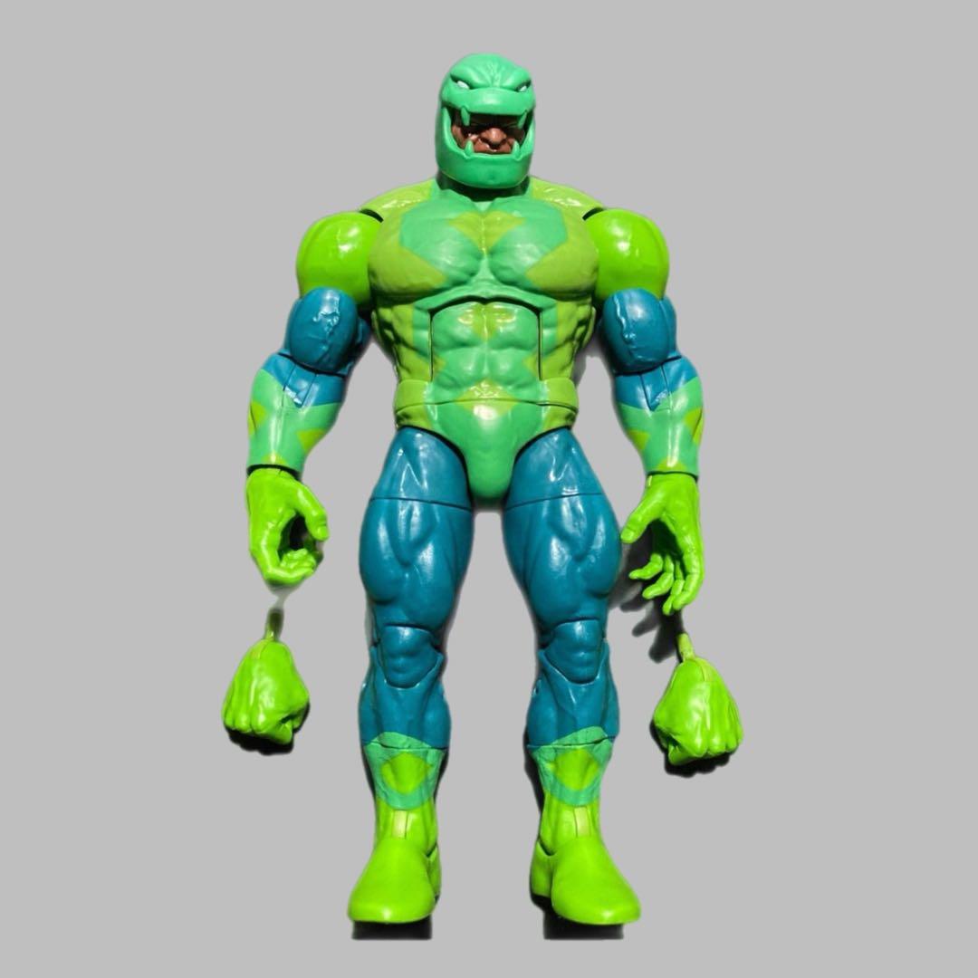 マーベルレジェンド パフアダー ビルドフィギュア