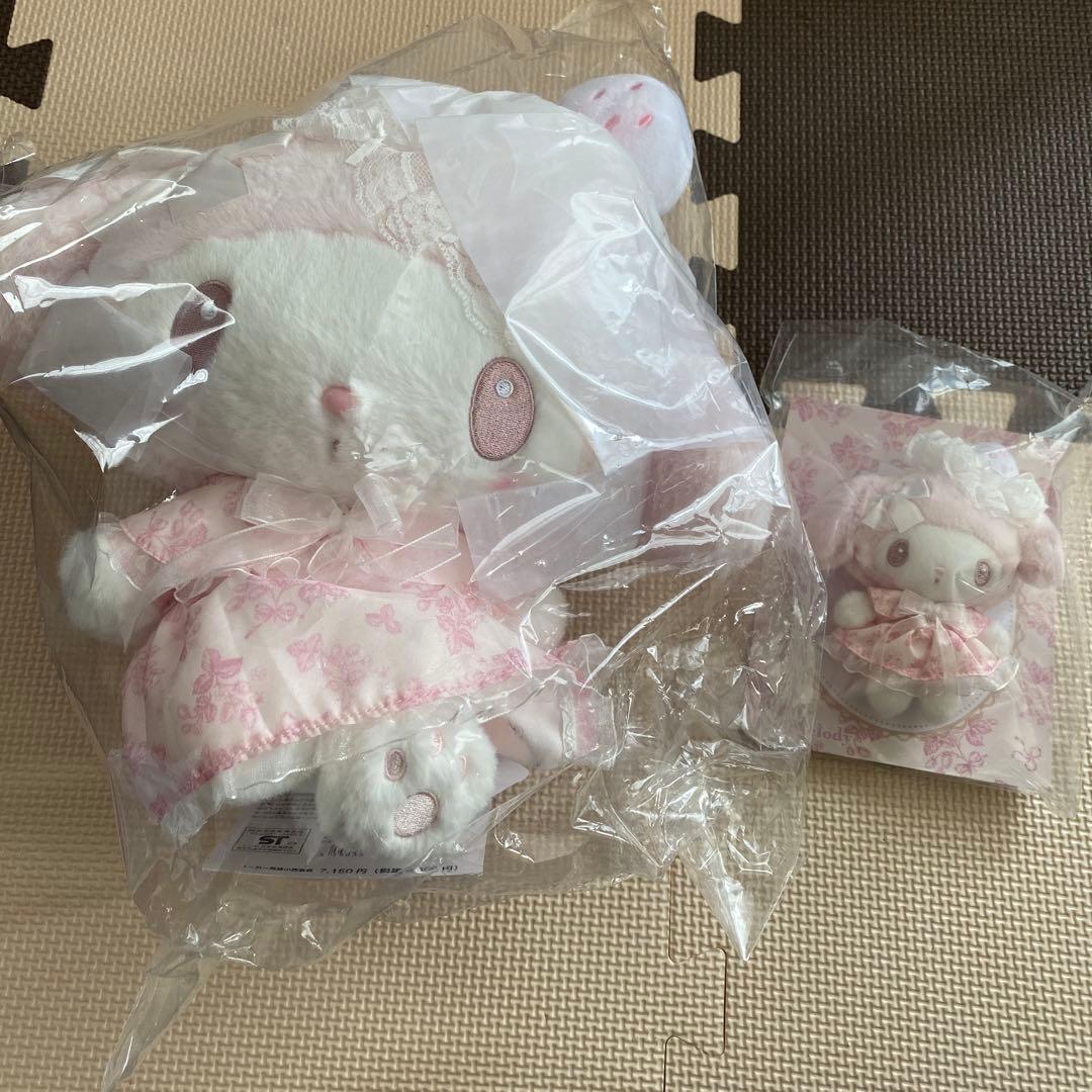 サンリオ 白いちご マイメロ ぬいぐるみ ブローチ
