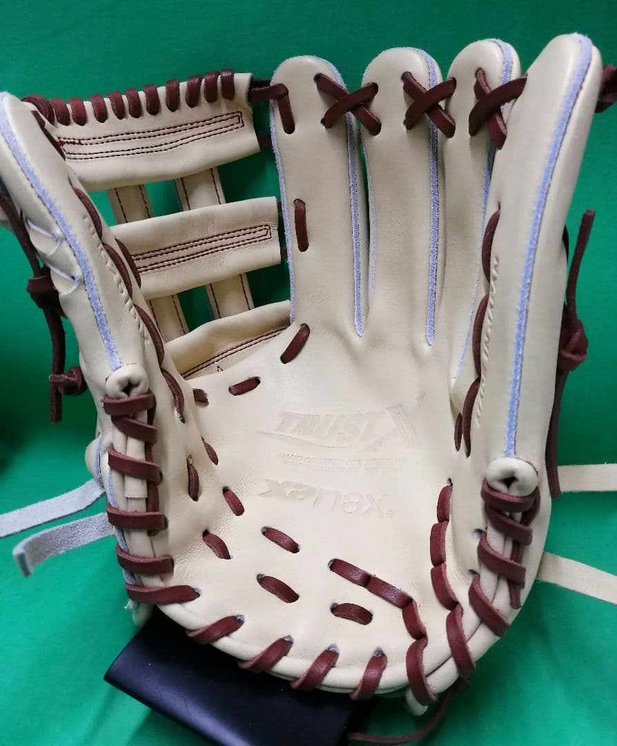 502.TRUST X 硬式グラブ