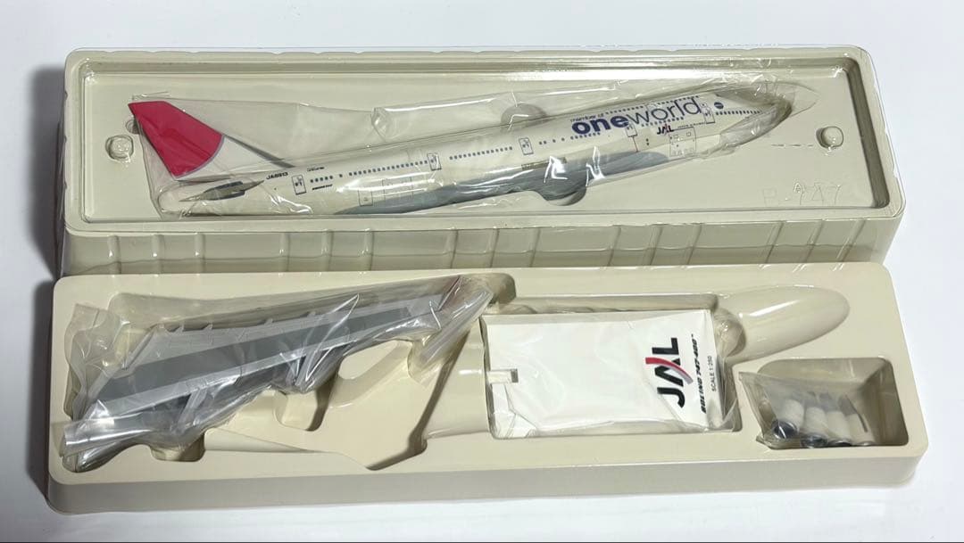 JALUX 1/250 B747-400 oneworld アーク塗装