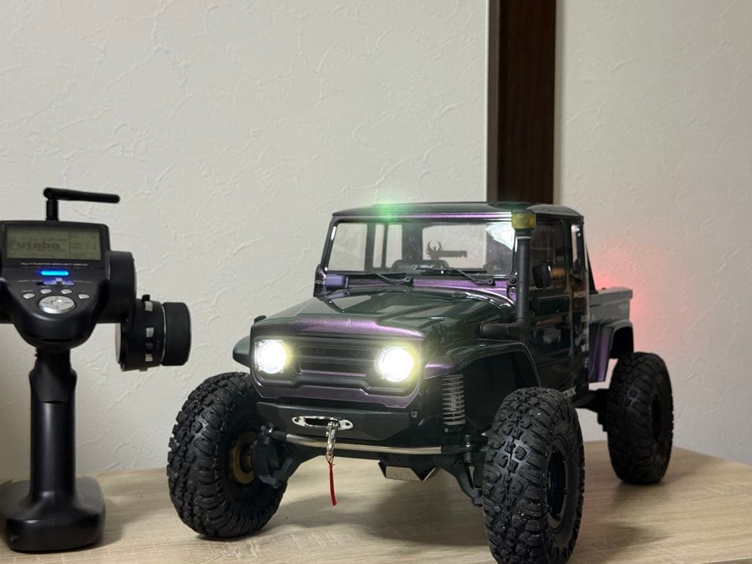 Vanquish vs4-10 クローラー RC4WD フタバ axial