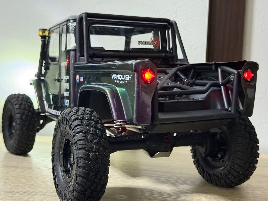 Vanquish vs4-10 クローラー RC4WD フタバ axial