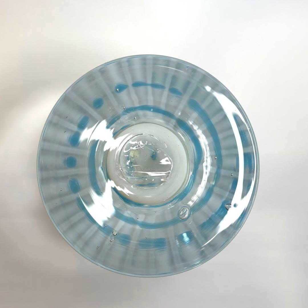 めぐお昔ガラス　フリル　ドット　乳白色　コンポート　気泡　アンティーク