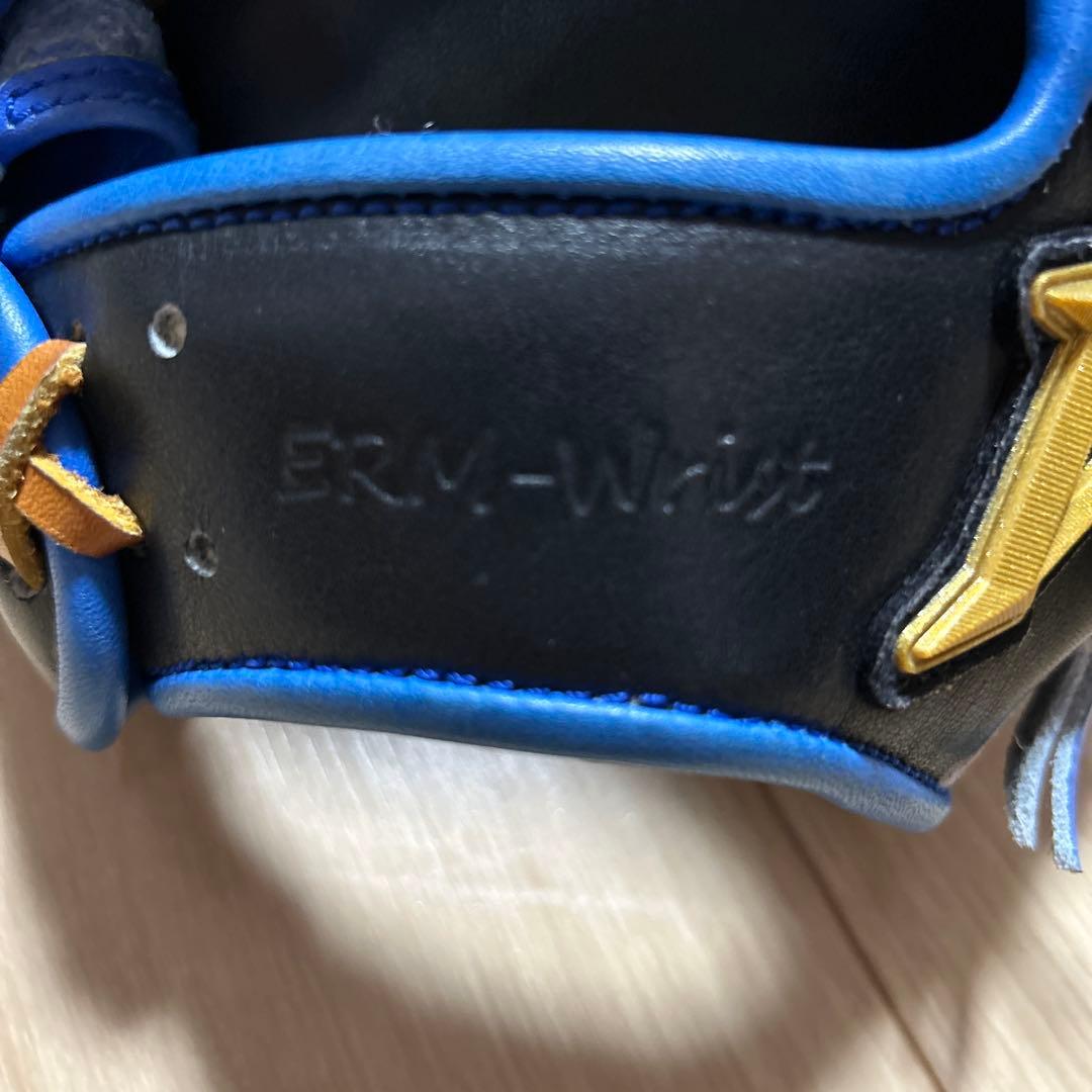 アトムズ 牧秀悟 本人仕様 066型 硬式グラブ