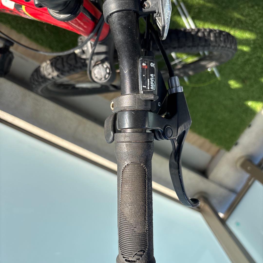 アルミ製24インチマウンテンバイク