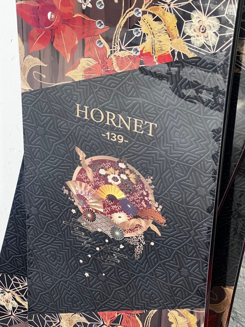 25-26 Crooja Hornet グラトリボード　139