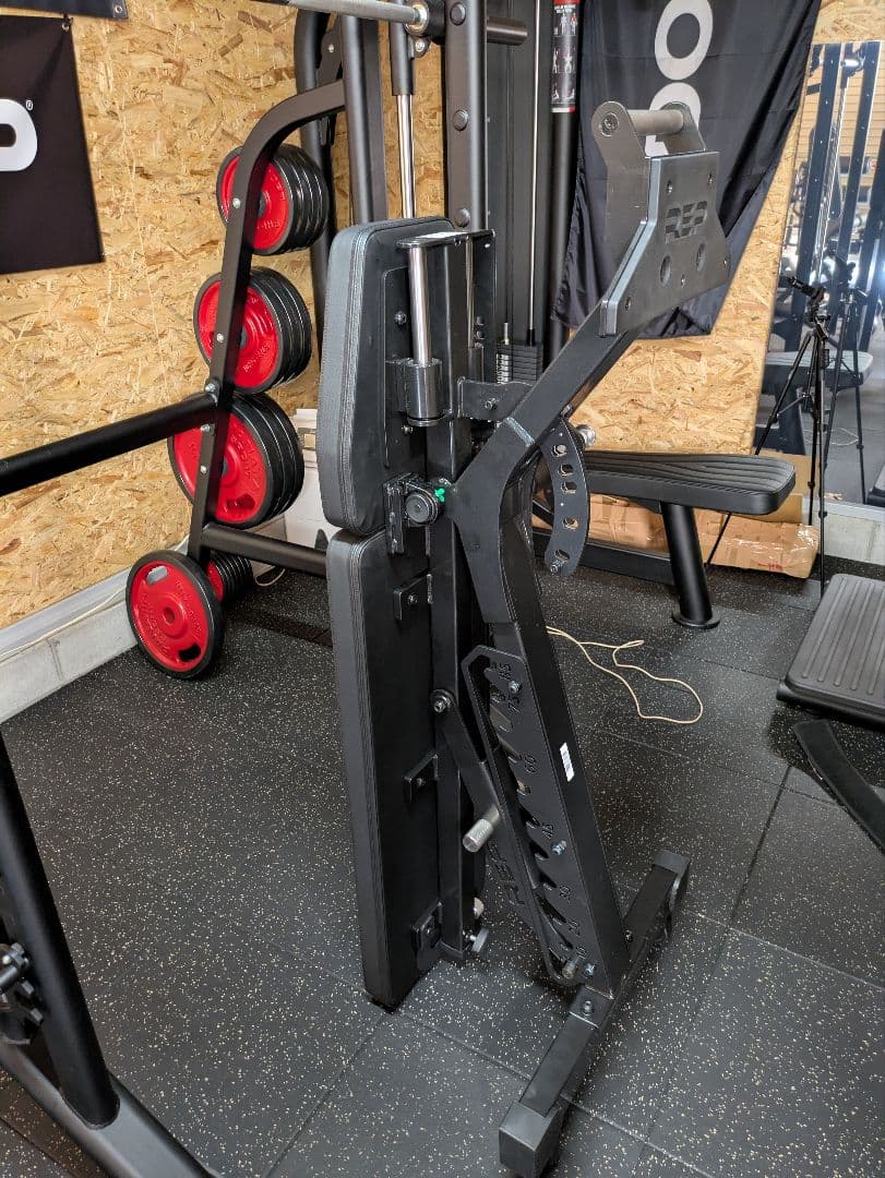 REP Fitness BlackWingアジャスタブルベンチ レッグローラー付