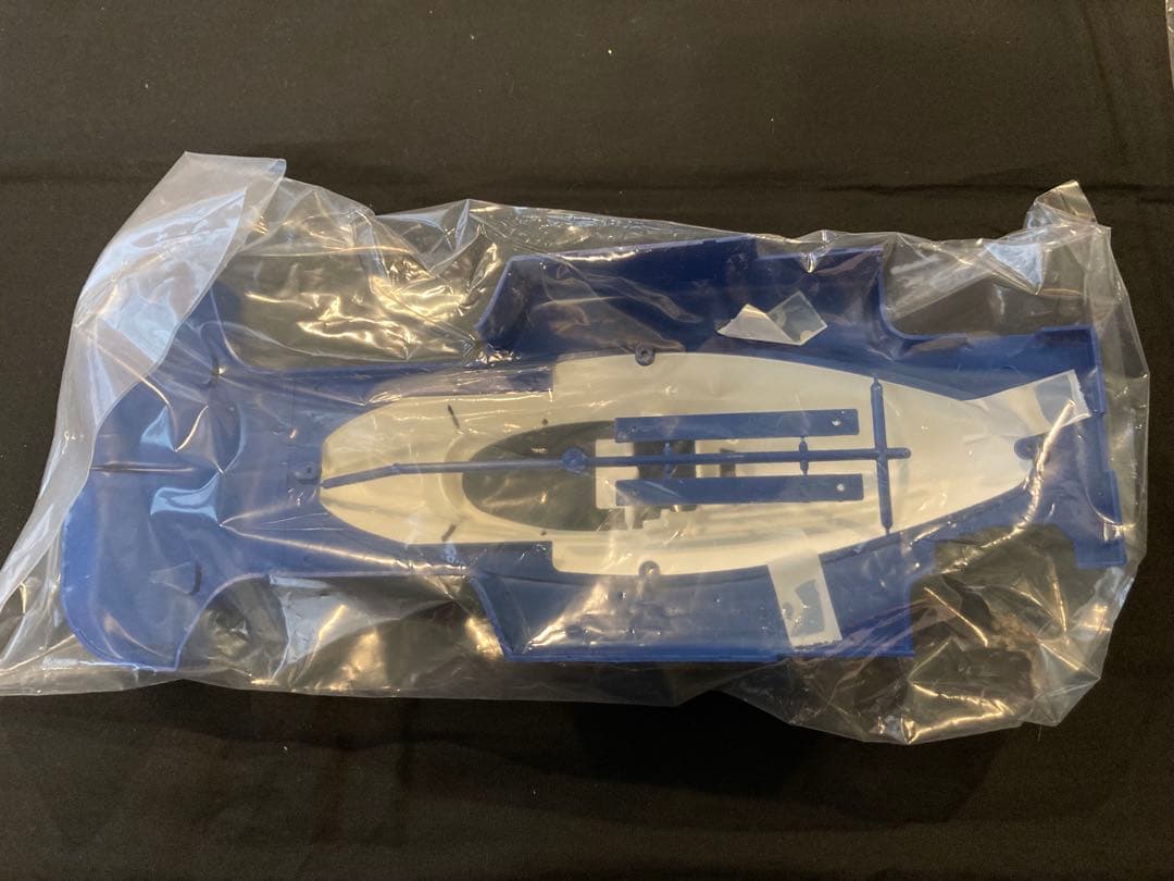 タミヤ1/10ラジコン タイレル アルゼンチンGP(未組立)