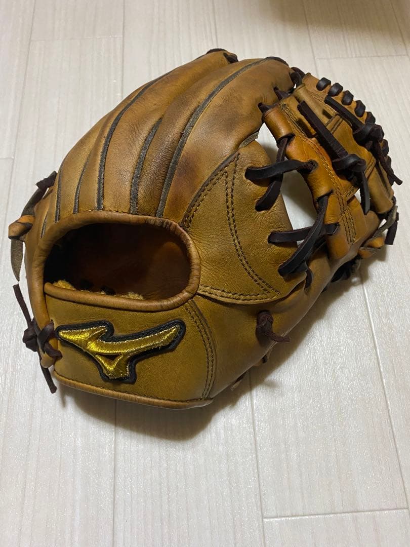 匿名発送　　ミズノプロ硬式内野手用グローブ