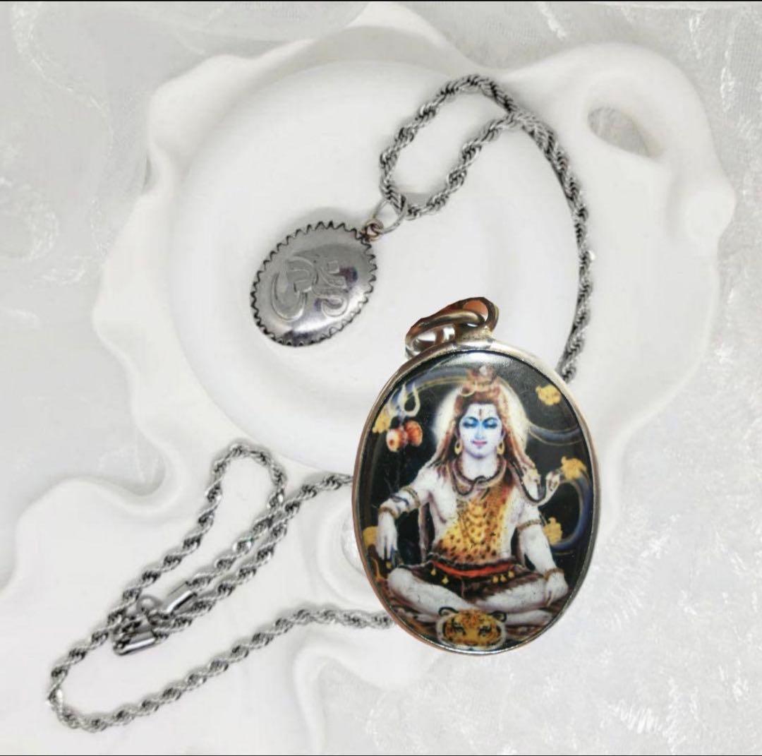 オームペンダント ヒンドゥー教 マハデオム シヴァ神 藤井風ネックレス