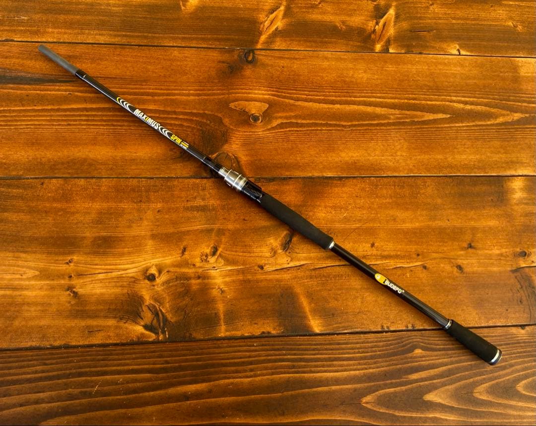 釣り竿セット　ショアジギング　青物　スピニング　300MH ライトショアジギング