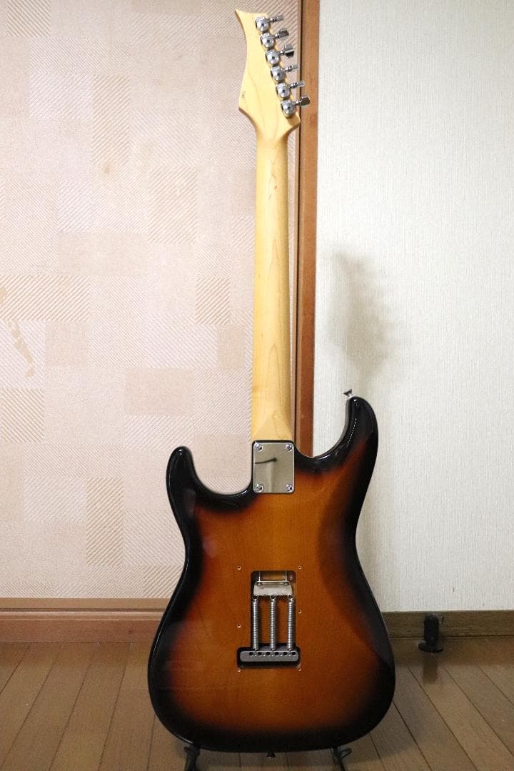 ギター ThreeDots Guitars S model 3 Tone Burst