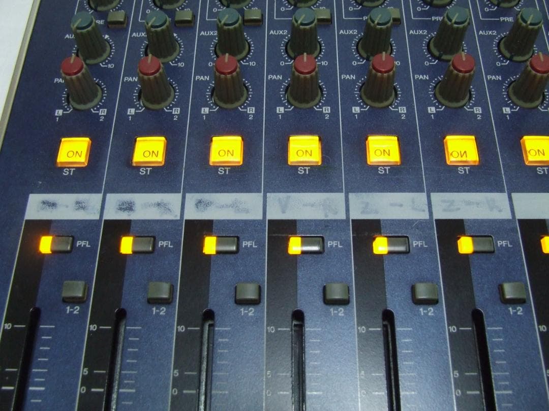 YAMAHAミキサー　MG16/4