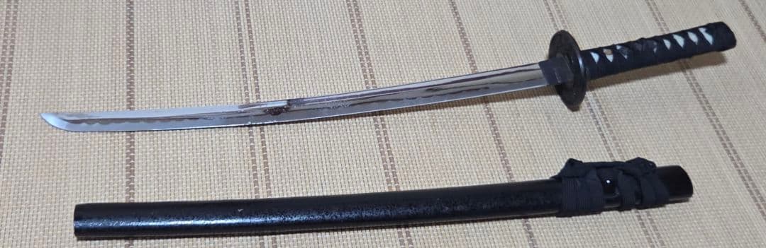 日本刀 黒色の鞘 　模造刀③