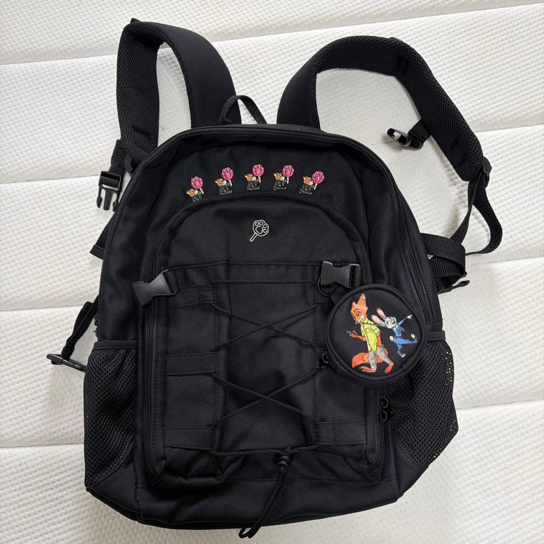 美品　ディズニーストア ズートピア リュック バックパック ニック ポーチ付き