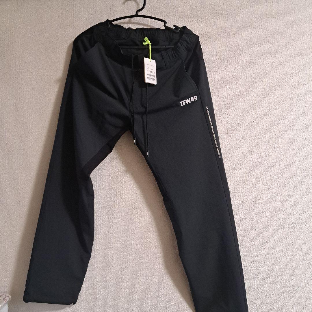 新品タグ付き！TFW49 ブラック パンツ M