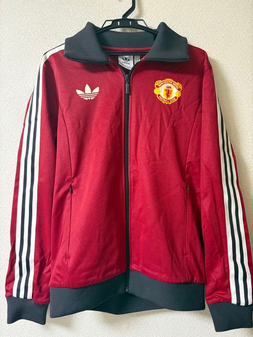 アディダス　マンチェスター・ユナイテッド ジャケット　Mサイズ