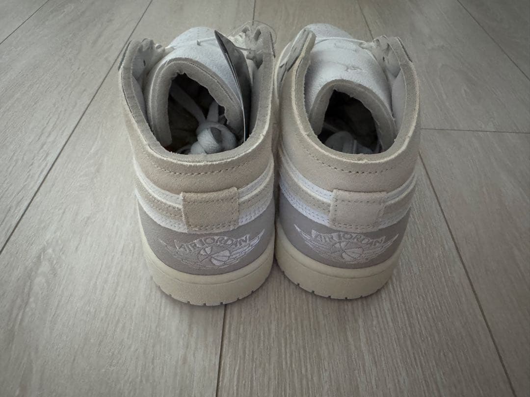 Nike Air Jordan 1 Low se ホワイト/グレー