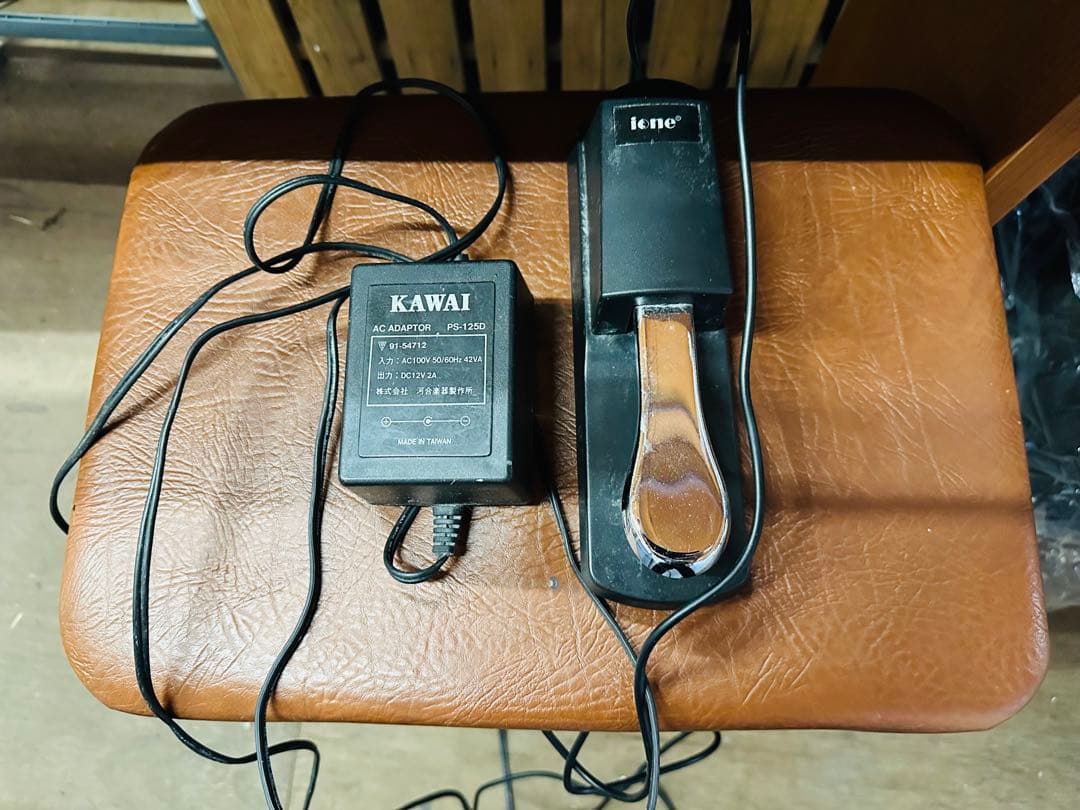 【引き取り限定】KAWAI L1 88鍵盤 電子ピアノ 椅子・カバー・ペダル付き