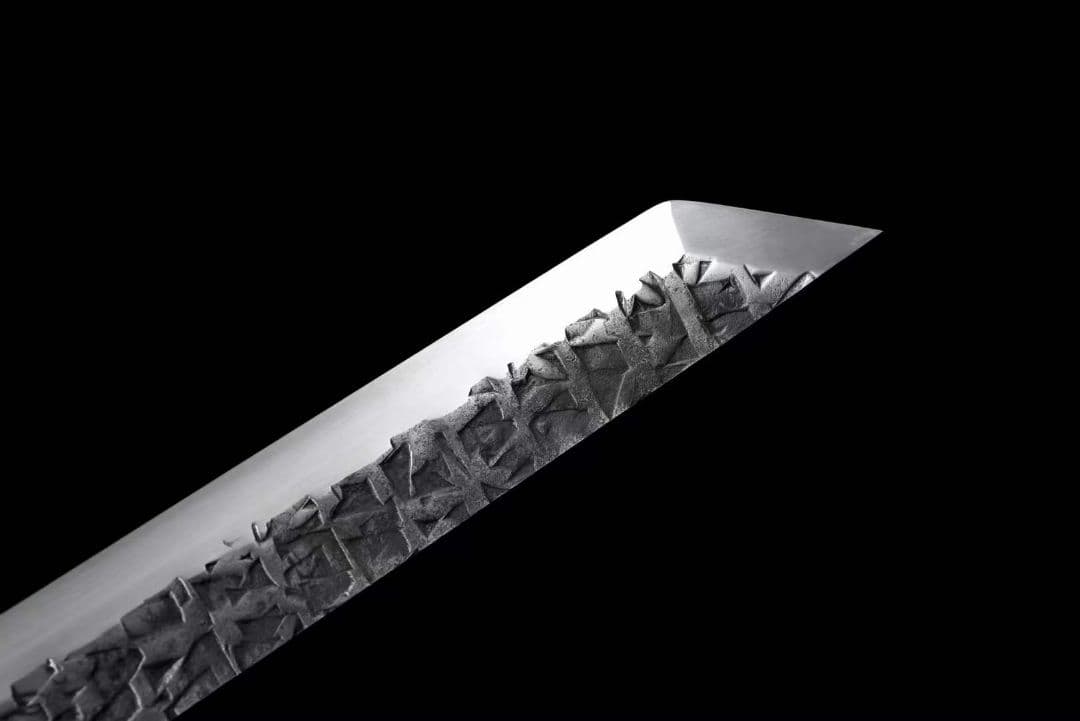 【黒金古刀―天滅地を破壊する】古兵器 武具　刀装具　日本刀　模造刀 居合 長尺